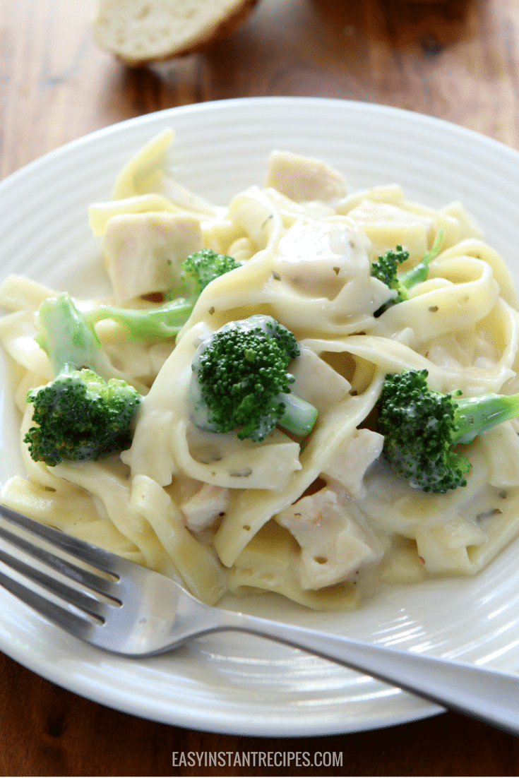 Instant Pot Chicken Alfredo – Easy Instant Recipes