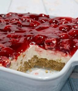 The Classic Cherry Feeling: A Dessert Recipe for Timeless Pleasure