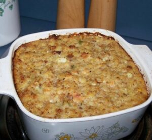 Unforgettable Mama’s Cornbread Dressing Recipe: A Family Treasure