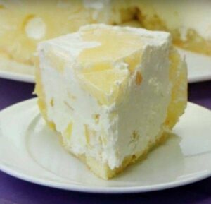No-Bake Pineapple Cream Dessert: A Tropical Delight for Your Sweet Cravings