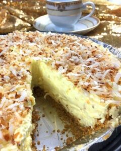 How to Make the Ultimate Creamy Coconut Pie: A Luxurious Treat
