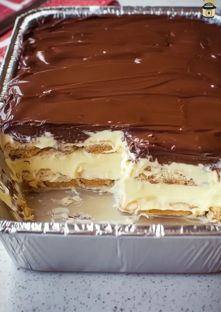 No Bake Chocolate Éclair Cake