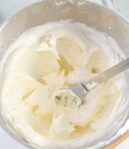 The Ultimate Guide to Making Luxurious Homemade Buttercream Frosting