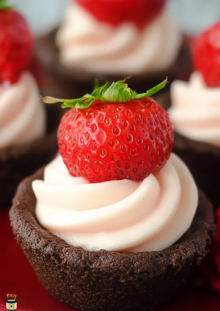 Chocolate Strawberry Cheesecake Cups – Easy Valentine Dessert